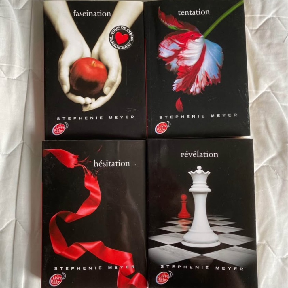Twilight Saga Book Set by Stephenie Meyer